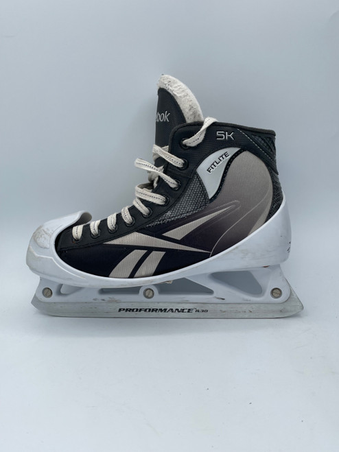 Vist Large View of Product Image Which is Used Reebok 5K Senior Goalie Skate Senior 5.5