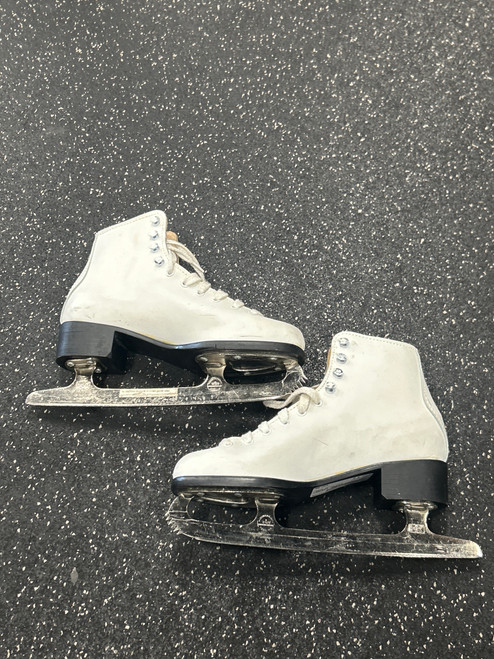 Vist Large View of Product Image Which is Used Lake Placid FIGURE SKATES WomensFigure Skate White Senior 6