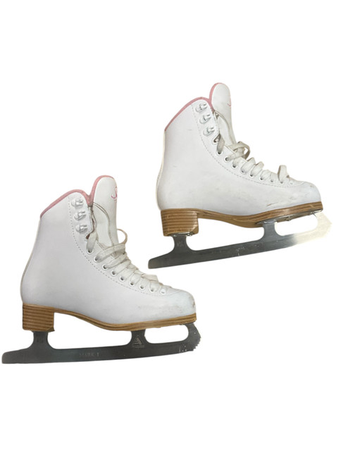 Vist Large View of Product Image Which is Used Jackson SOFT SKATE 380 Girls Figure Skate None Junior 03