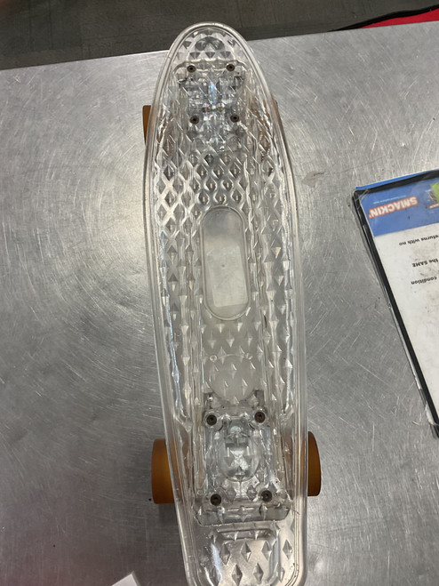 Used LIGHT UP PENNIE BOARD Complete Skateboard Grey Regular 11614-S000220971 Vist Large View of Product Image Which is Used LIGHT UP PENNIE BOARD Complete Skateboard Grey Regular