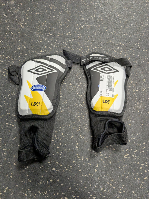 Vist Large View of Product Image Which is Used Umbro Soccer Shin Guards Youth White XXS