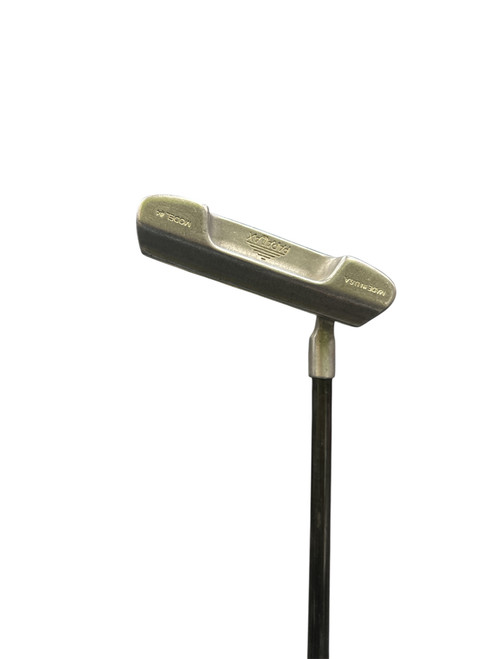 Vist Large View of Product Image Which is Used Lynx PARALLAX MODEL 4 Mens Putter RH