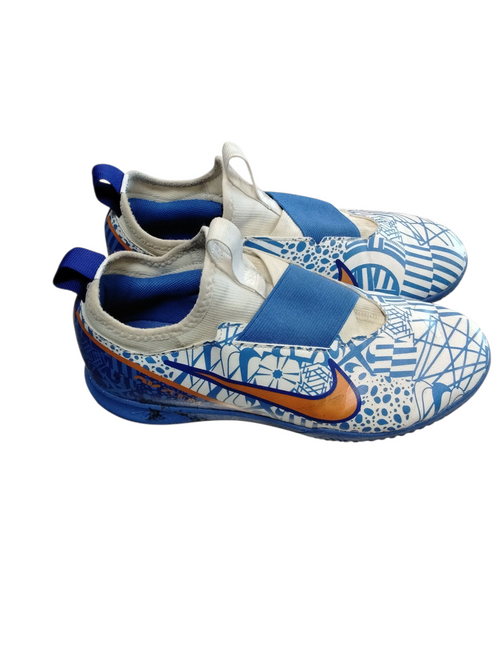 Vist Large View of Product Image Which is Used Nike CR7 Soccer Turf Shoes Royal Blue Junior 06