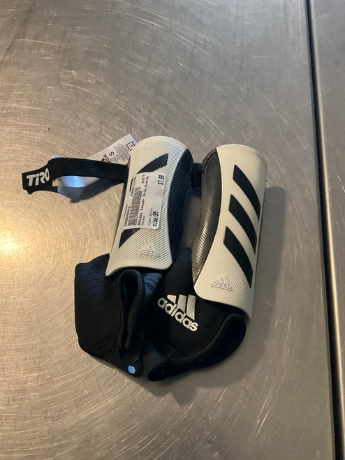 Vist Large View of Product Image Which is Used Adidas Soccer Shin Guards Youth White SM