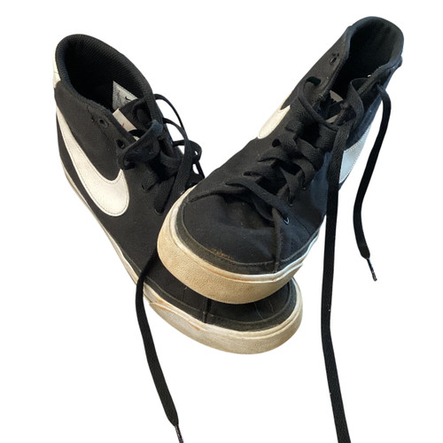 Vist Large View of Product Image Which is Used Nike Basketball Shoes M Black Youth 08.0