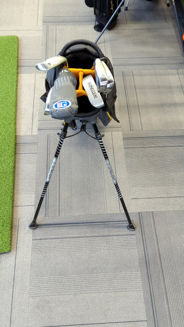 Vist Large View of Product Image Which is Used ULTRALIGHT GOLF SET Mens Starter Set LH 7 Piece