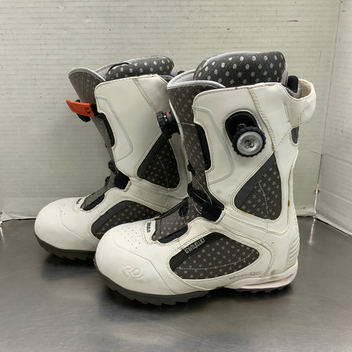 Vist Large View of Product Image Which is Used ThirtyTwo FOCUS BOA Womens Snowboard Boots White Senior 10