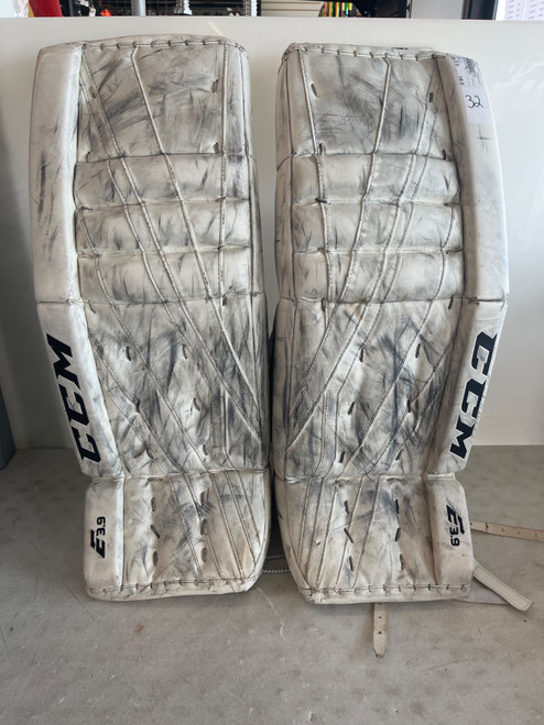 Vist Large View of Product Image Which is Used CCM E3.9 GOAL PADS Goalie Leg Pads Senior White 32"