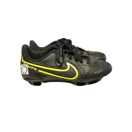 Vist Large View of Product Image Which is Used Nike Tiempo Legend 9 Club MG Soccer Cleats Black Junior 01