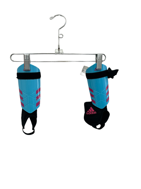 Vist Large View of Product Image Which is Used Adidas Junior SM Soccer Shin Guards