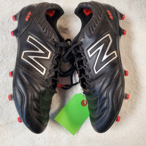 Vist Large View of Product Image Which is New Balance 442 Soccer Cleats Black/Silver Senior 8