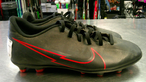 Vist Large View of Product Image Which is Used Nike Soccer Cleats Black Junior 06