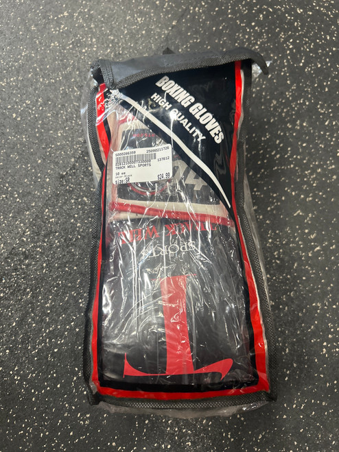 Vist Large View of Product Image Which is Used Boxing Gloves Black Senior