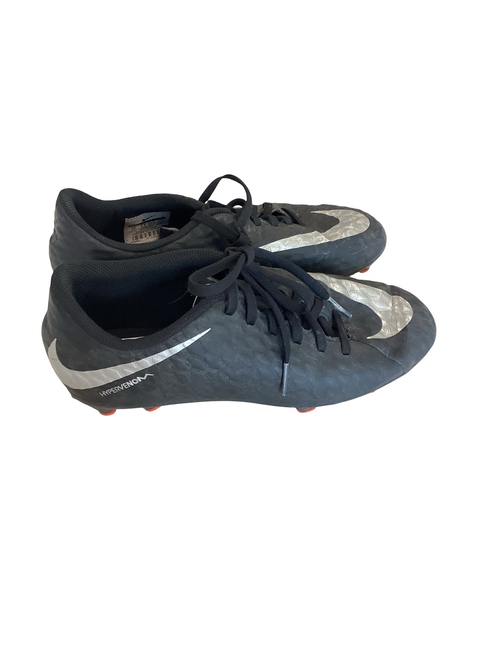 Vist Large View of Product Image Which is Used Nike Soccer Cleats Black Junior 04.5