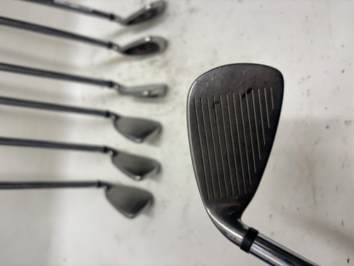 Vist Large View of Product Image Which is Used Wilson DEEP RED Mens Iron Set RH 3I-9I