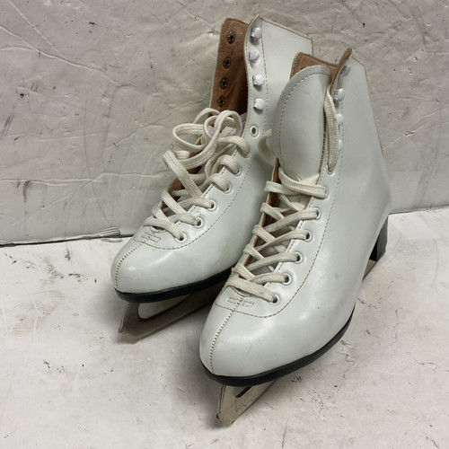 Vist Large View of Product Image Which is Used Women’s Figure Skate White Senior 9