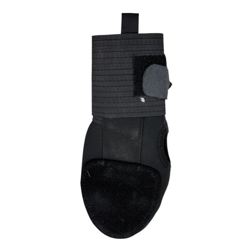 Vist Large View of Product Image Which is Used Evoshield Sliding Mitt