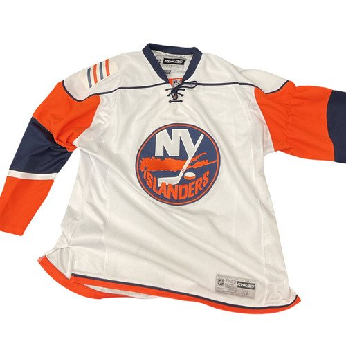 Vist Large View of Product Image Which is NY Islanders Hockey Jersey XL