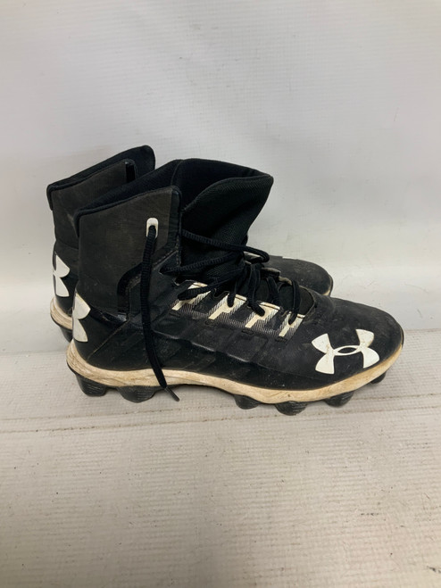 Vist Large View of Product Image Which is Used Under Armour Jr FB Cleats Black Junior 05