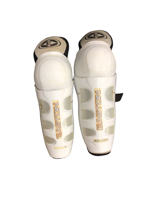 Vist Large View of Product Image Which is Used Easton SHINGUARDS Youth Shin Guards White 9"