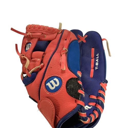 Vist Large View of Product Image Which is Used Wilson A200 TEE BALL RHT 8 INCH BB/SB Glove RH Throw Red 8"