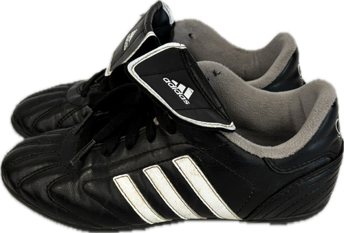 Vist Large View of Product Image Which is Used Adidas Soccer Cleats Black Youth 11.0