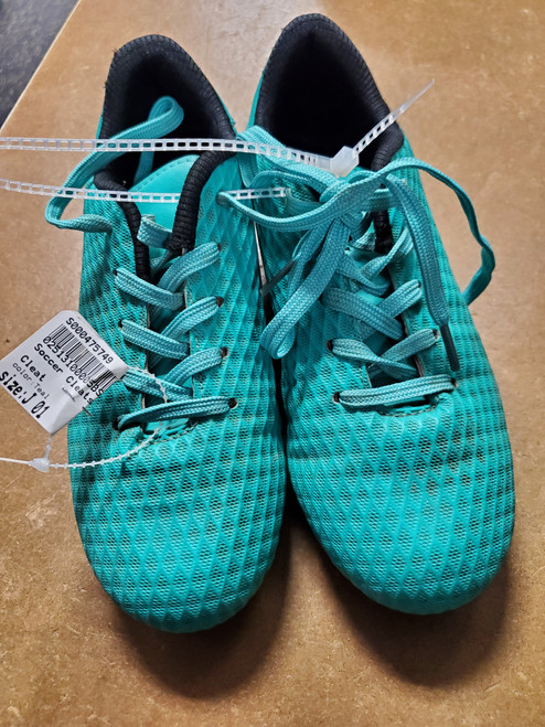 Vist Large View of Product Image Which is Used Soccer Cleats Teal Junior 01