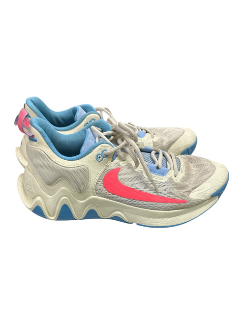 Vist Large View of Product Image Which is Basketball shoes