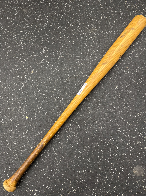 Vist Large View of Product Image Which is Used Louisville Slugger 125 BB/SB Wood Bat 34"