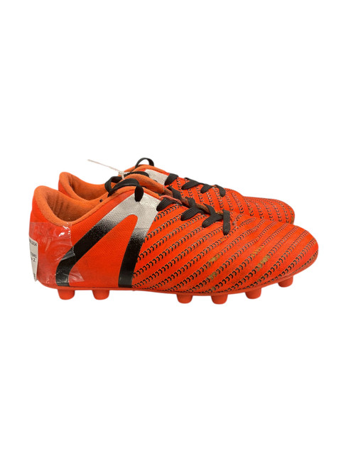 Vist Large View of Product Image Which is Used Vizari Soccer Cleats Orange Junior 02.5