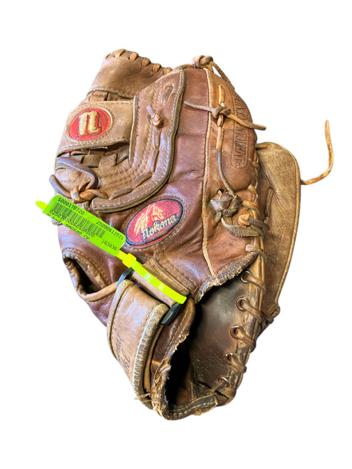 Vist Large View of Product Image Which is Used Nokona AMG600 CW BB/SB Glove RH Throw Brown 12 1/2"