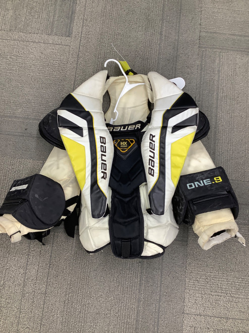 Vist Large View of Product Image Which is Used Bauer HX SOR3 ONE.9 Inter Body Armor M/L