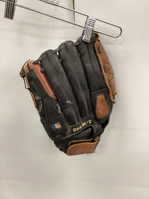 Vist Large View of Product Image Which is Used Wilson PRO SELECT BB/SB Glove RH Throw None 12 1/2"