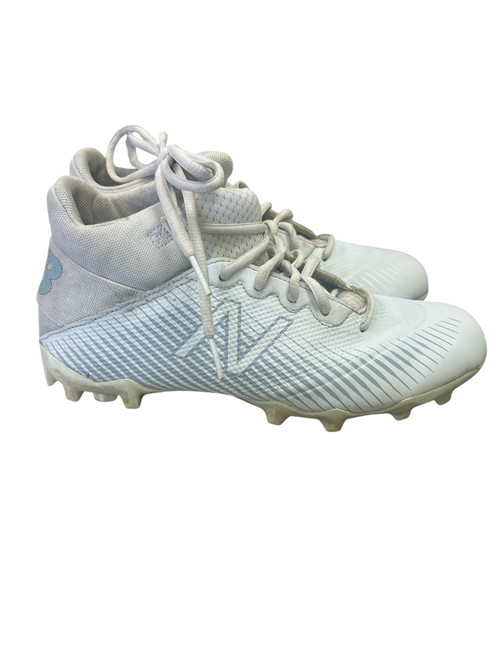 Vist Large View of Product Image Which is Used New Balance FREE2JH2 WHT/GRY CLEATS Jr FB Cleats White And Grey Junior 05