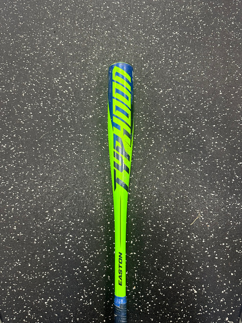 Vist Large View of Product Image Which is Used Easton TYPH BB/SB USA 2 1/4 Bat 28"