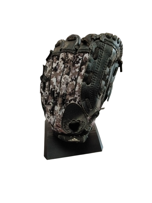 Vist Large View of Product Image Which is Used Adidas TS1000DC BB/SB Glove RH Throw Black 10"