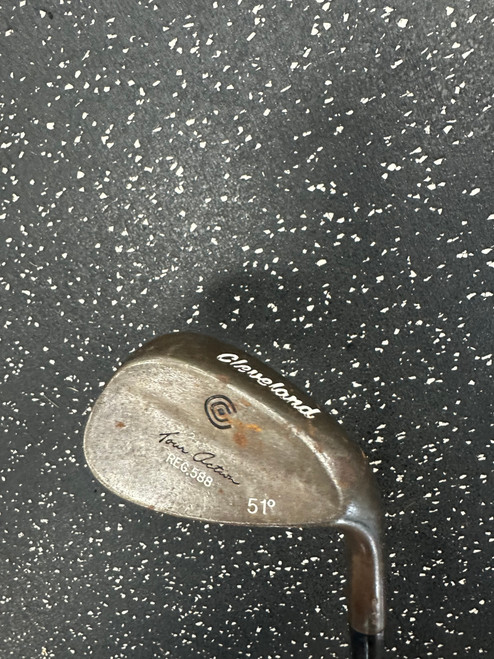 Vist Large View of Product Image Which is Used Cleveland REG 588 Golf Wedge Mens RH 52 Degree