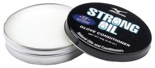Vist Large View of Product Image Which is Mizuno Strong Oil Glove Conditioning