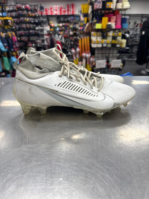 Vist Large View of Product Image Which is Used Nike Adult FB Cleats White Senior 10.5