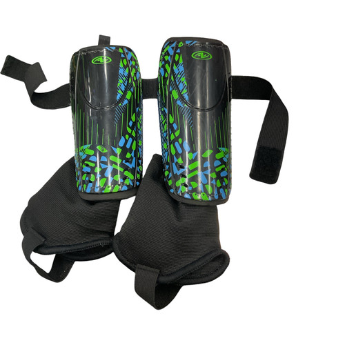 Vist Large View of Product Image Which is 360 Athletics Soccer Shin Guards Youth Black SM