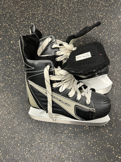 Vist Large View of Product Image Which is Used Hespeler HESPELER SKATES Junior Hockey Skate Junior 04