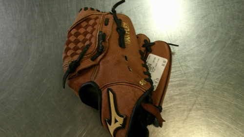 Vist Large View of Product Image Which is Used Mizuno POWER CLOSE BB/SB Glove RH Throw Brown 10"