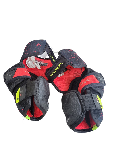 Vist Large View of Product Image Which is Used Bauer 3X ELBOW PADS Intermediate Elbow Pads MD