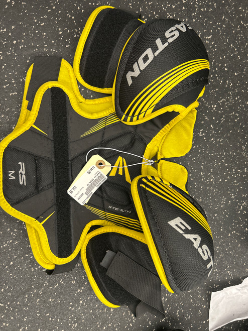 Vist Large View of Product Image Which is Used Easton STEALTH Youth Shoulder Pads MD