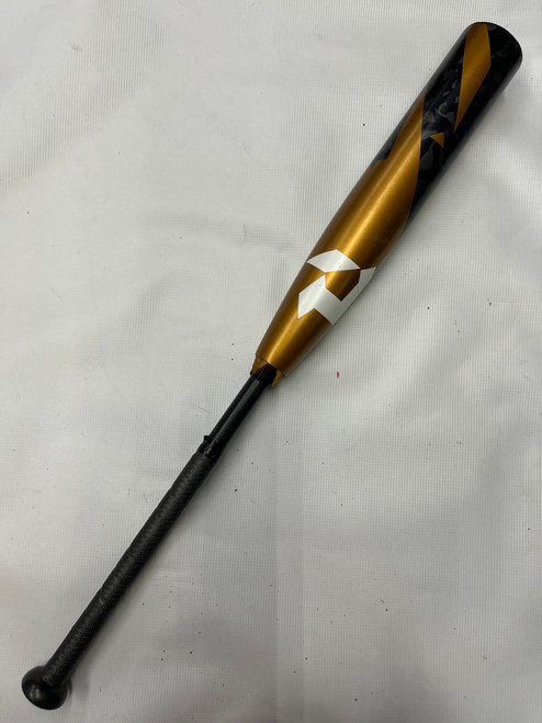 Vist Large View of Product Image Which is Used Demarini ZOA BB/SB USSSA 2 3/4 Bat 31"