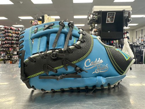 Vist Large View of Product Image Which is New MARUCCI CADDO SERIES 1B MITT-12"