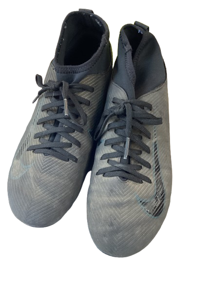 Vist Large View of Product Image Which is Used Nike Soccer Cleats Black Senior 5.5