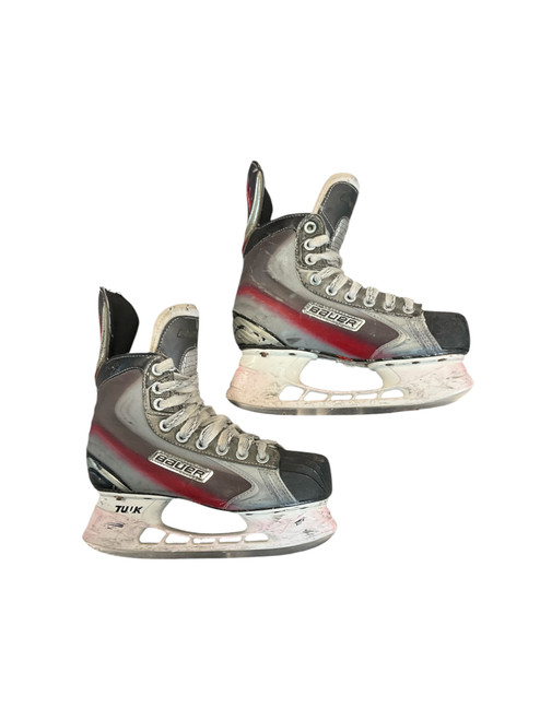 Vist Large View of Product Image Which is Used Bauer X 7.0 Junior Hockey Skate Junior 04