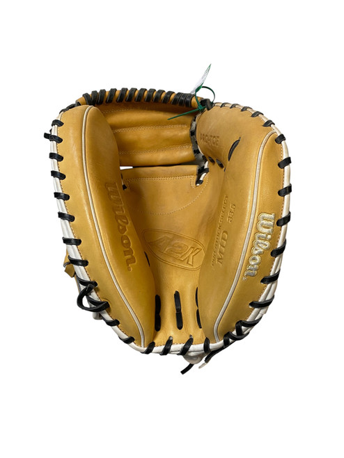Vist Large View of Product Image Which is Used Wilson A2K M1D BB/SB Catchers RH Throw Brown 33"