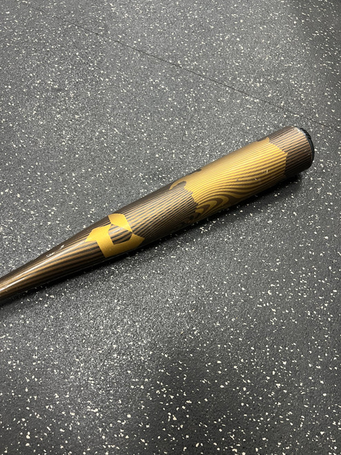 Vist Large View of Product Image Which is Used Demarini VOODOO ONE 2024 BB/SB BBCOR High School -3 Bat 33/30 
